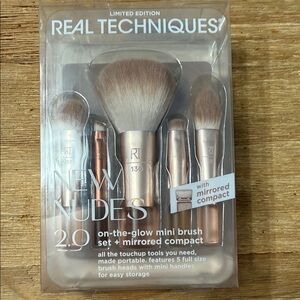 Real Techniques Limited Edition New Nudes Brush Set